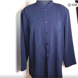 Navy blouse, Maggie McNaughton 2x